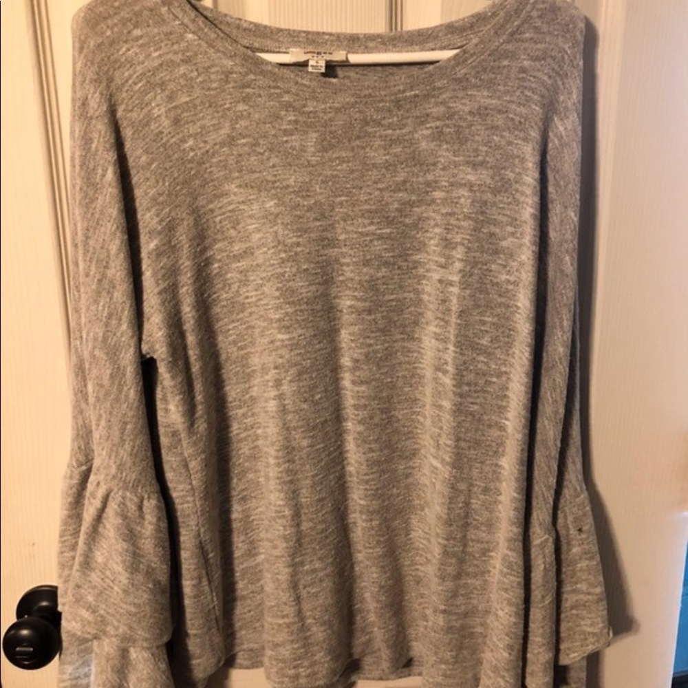 Umgee size small sweater